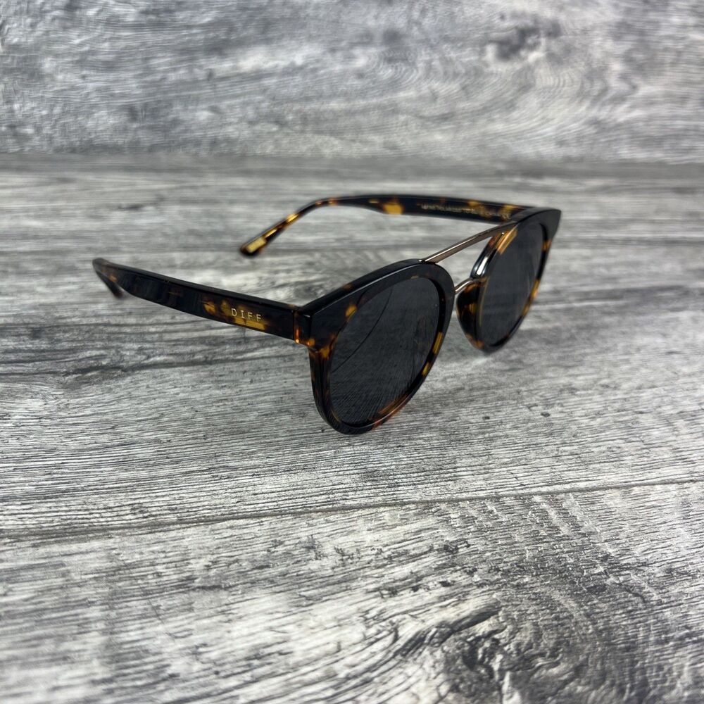 DIFF Eyewear Astro Polarized Sunglasses Brown Tortoise Aviator Bar Unisex